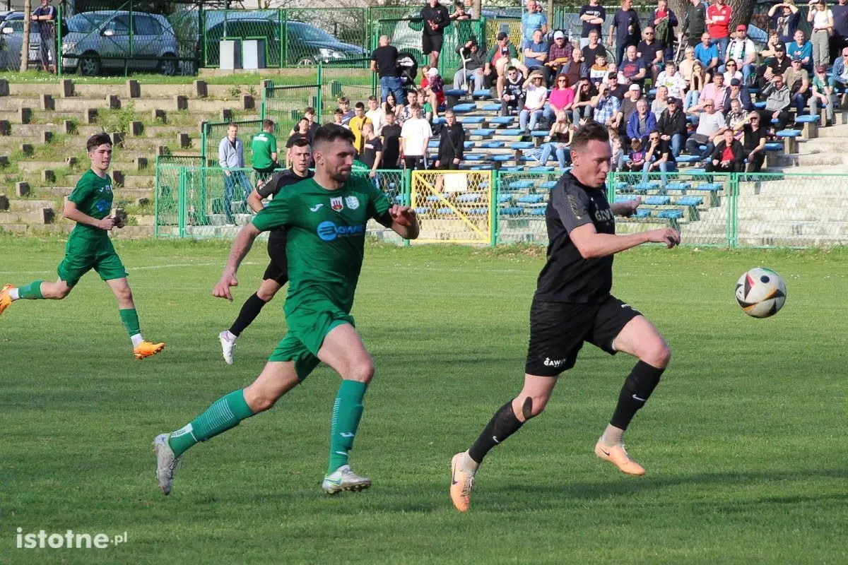Galeria z meczu BKS - Zenit Międzybórz