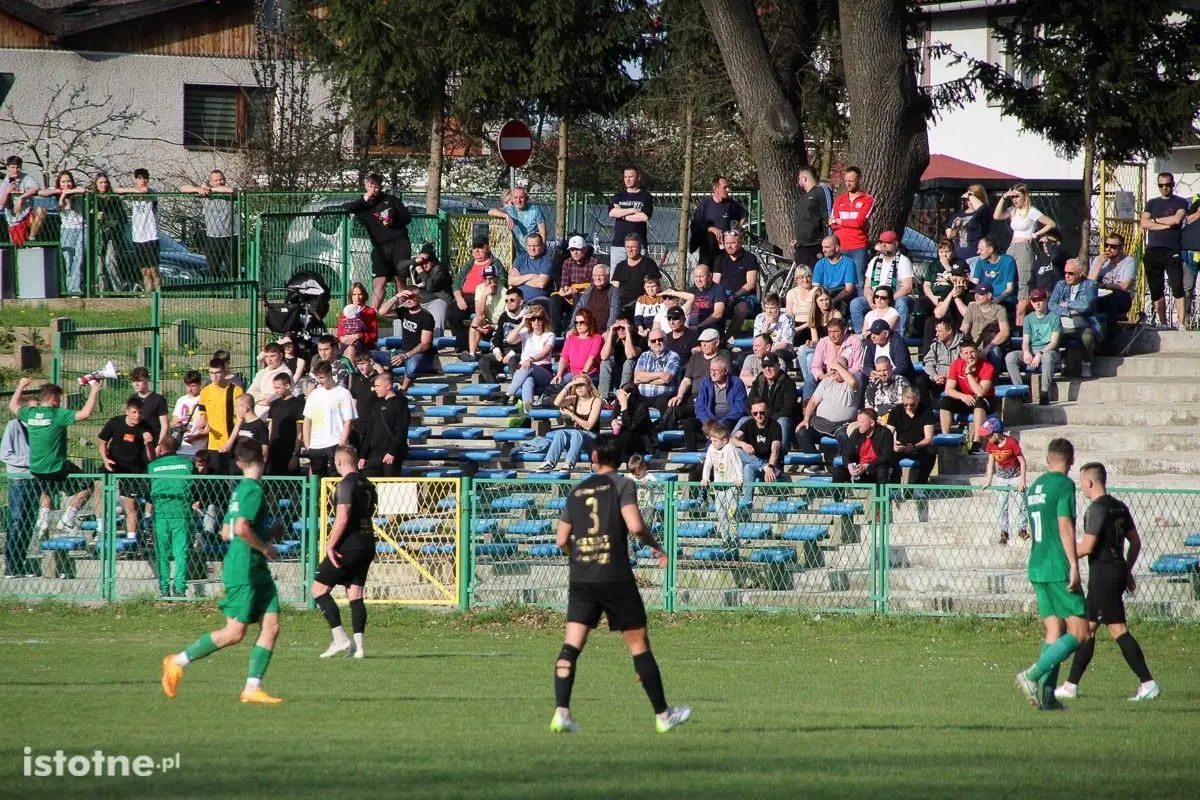 Galeria z meczu BKS - Zenit Międzybórz
