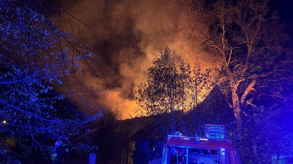 Pożar budynku w Nowogrodźcu