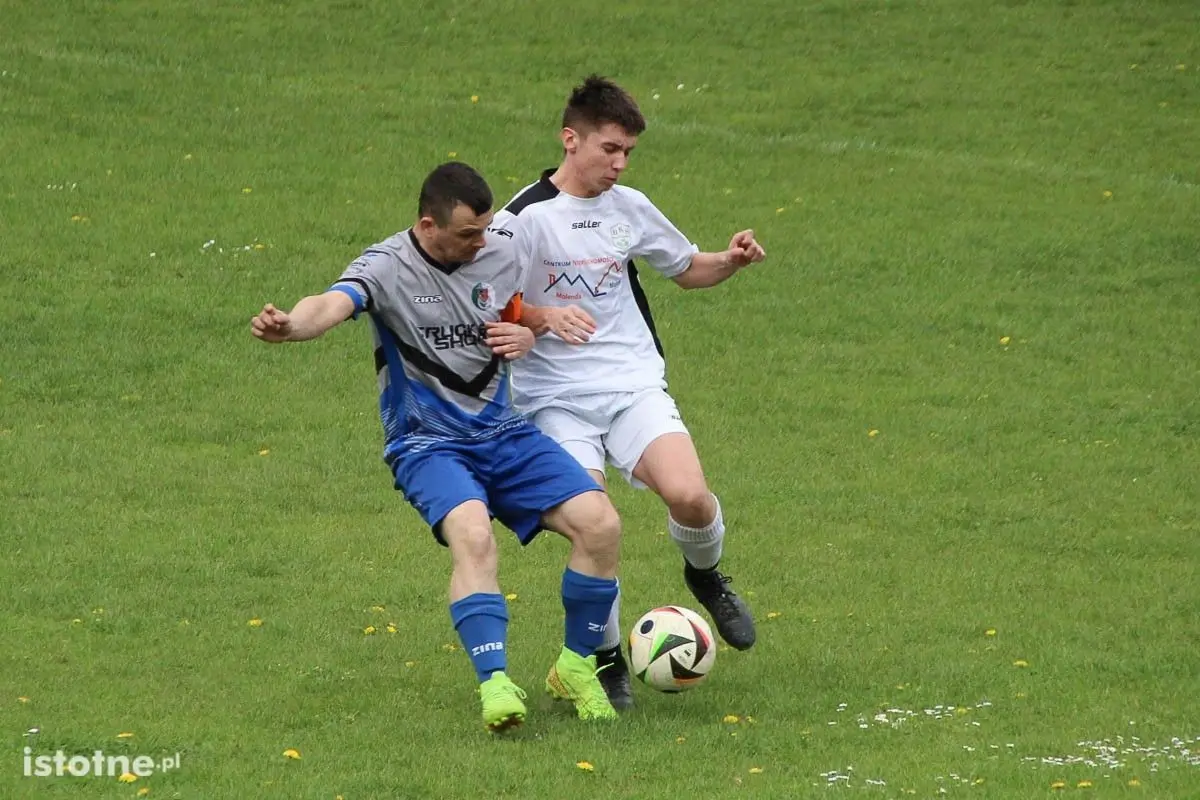 Фотографії з матчу BKS II Bolesławiec – GKS Gromadka