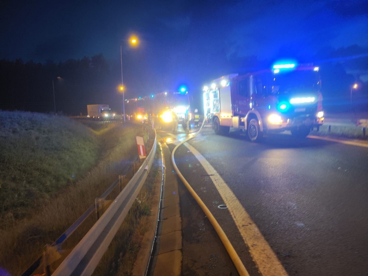 Nocna akcja straży pożarnej