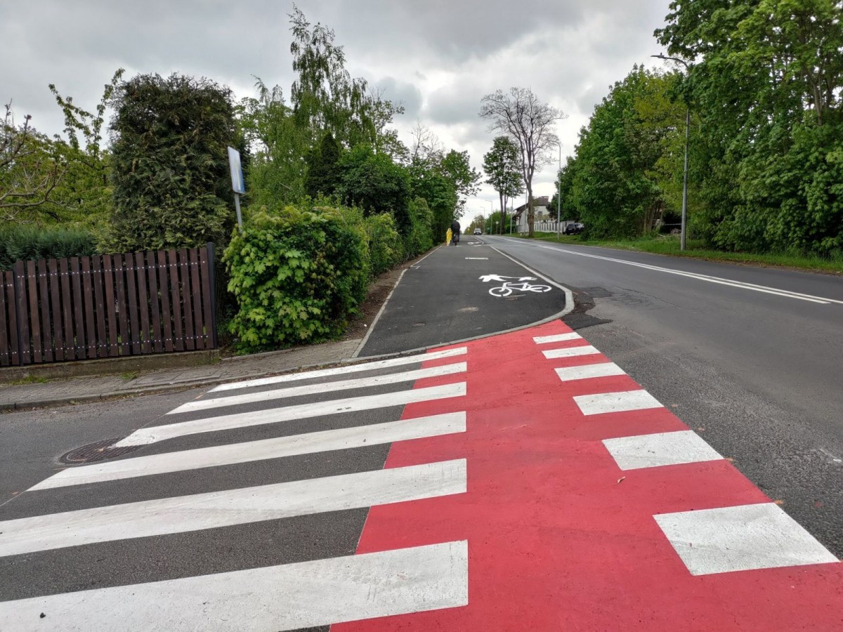 Ciąg pieszo-rowerowy połączył Bolesławiec z Łaziskami