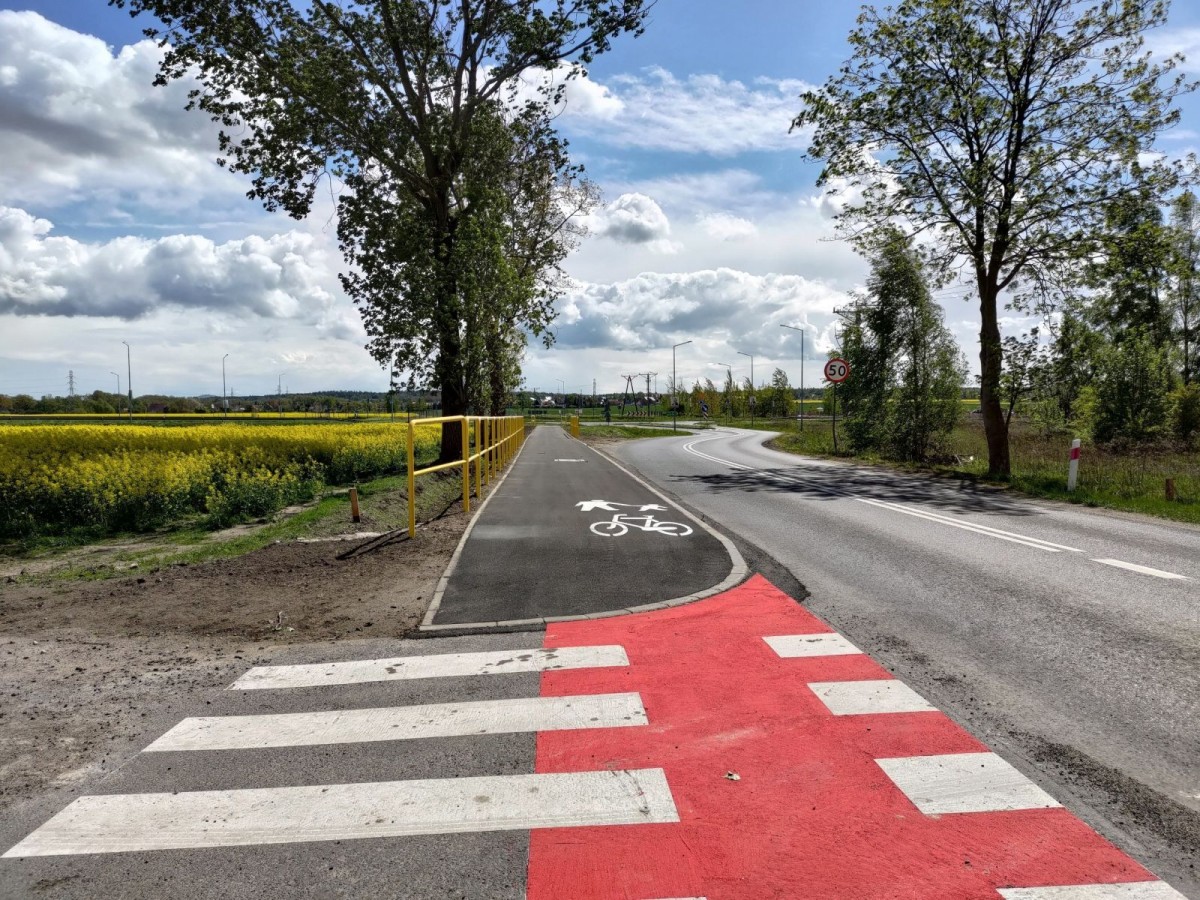 Ciąg pieszo-rowerowy połączył Bolesławiec z Łaziskami