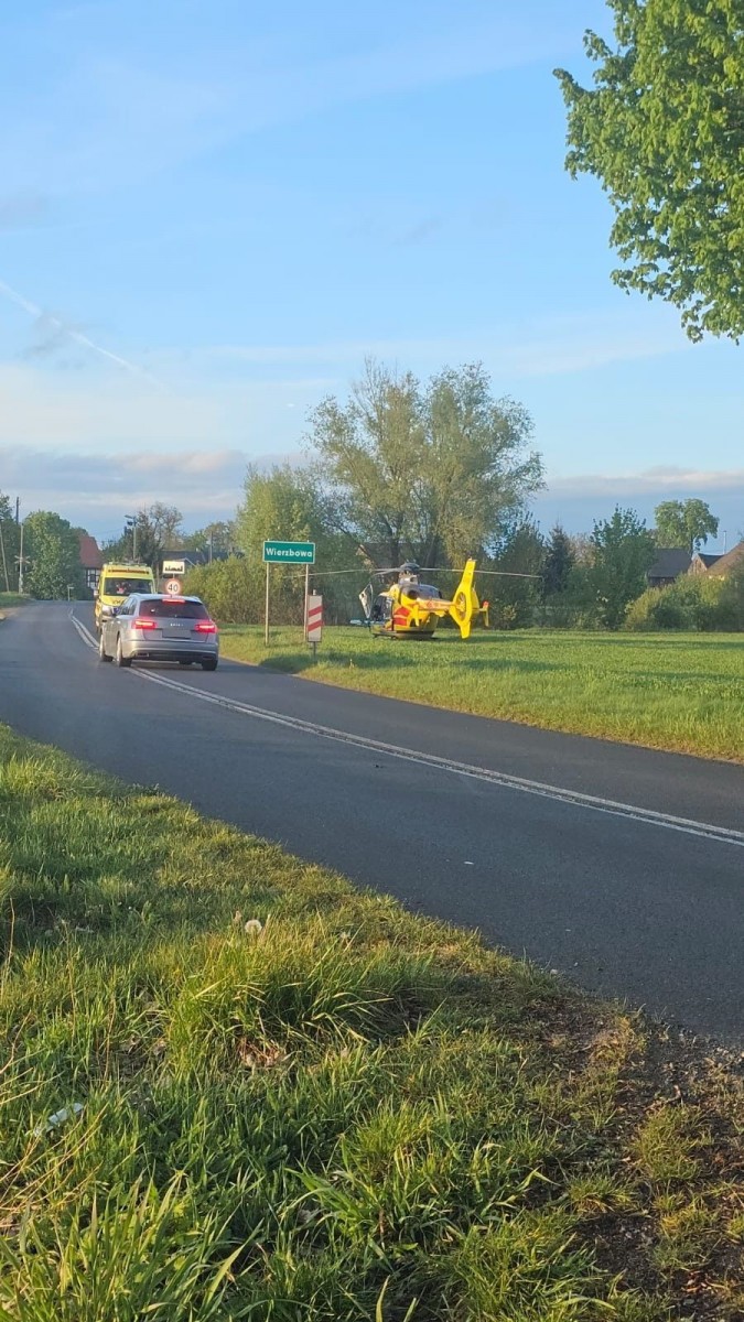 Lądowanie śmigłowca LPR w Wierzbowej