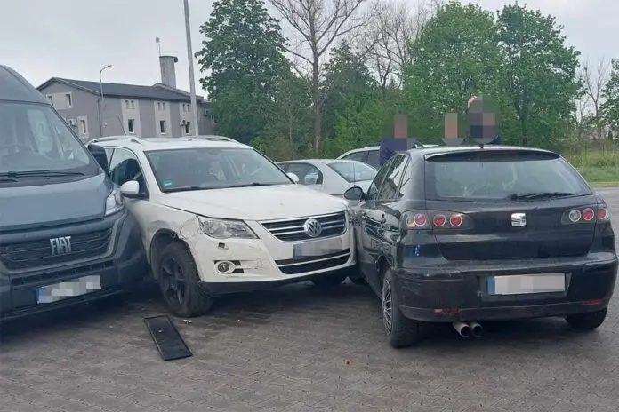 Kolizja koło Dino