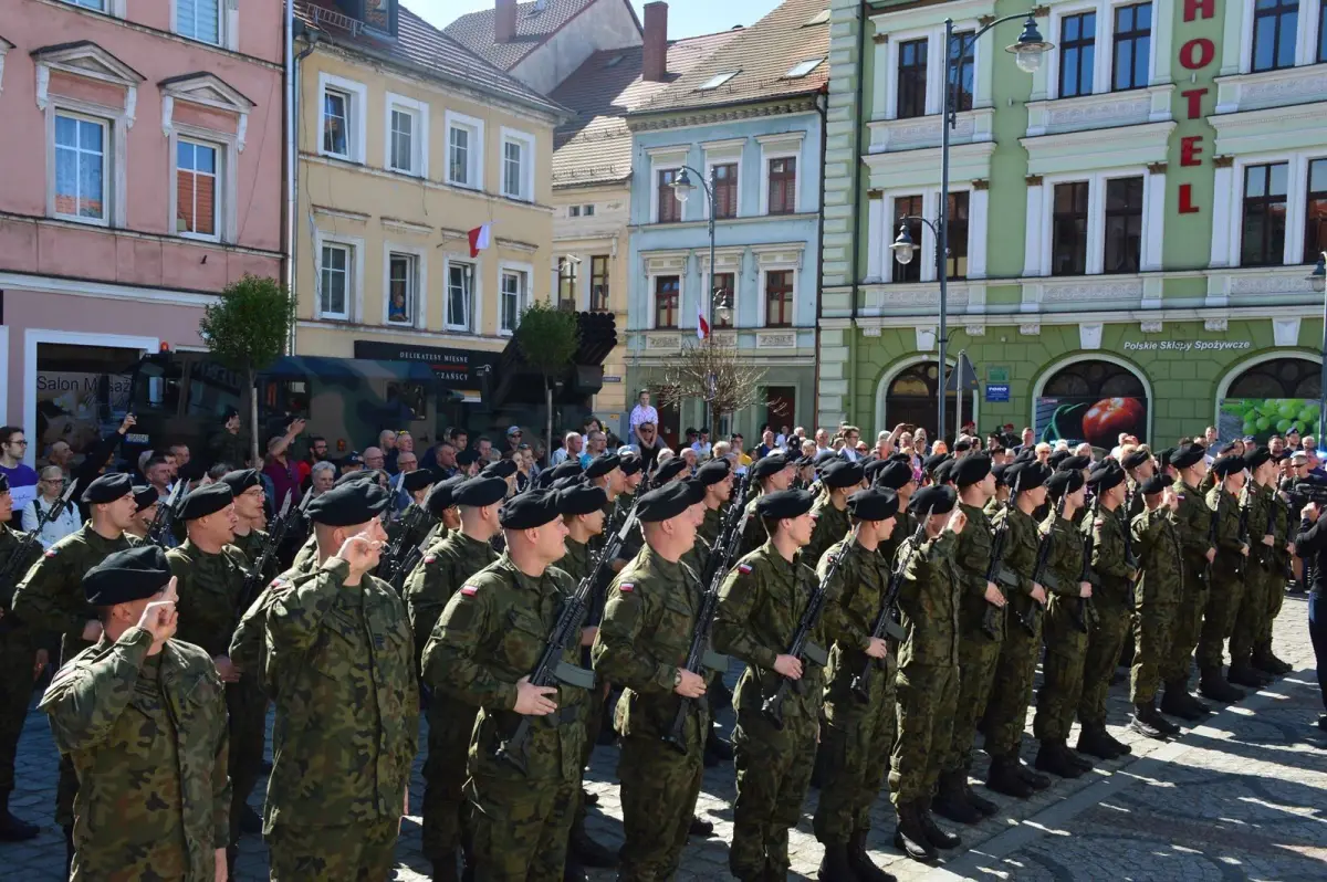 Урочистість на ринковій площі в Leśna