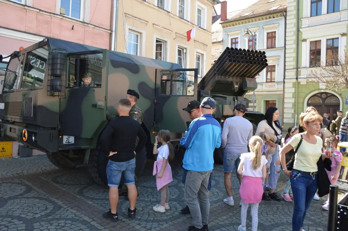 Урочистість на ринковій площі в Leśna