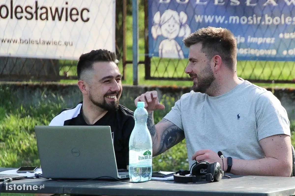 Galeria z meczu BKS Bolesławiec - Barycz Sułów