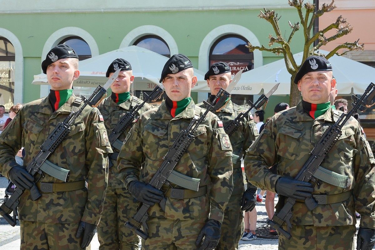 Obchody Święta Flagi Rzeczypospolitej Polskiej w Bolesławcu