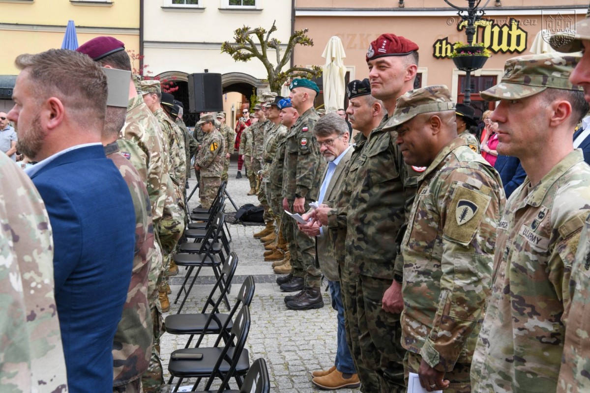 Uroczystość w rynku