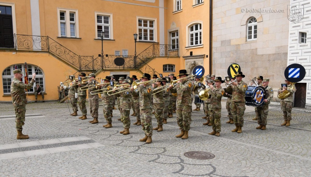 Uroczystość w rynku