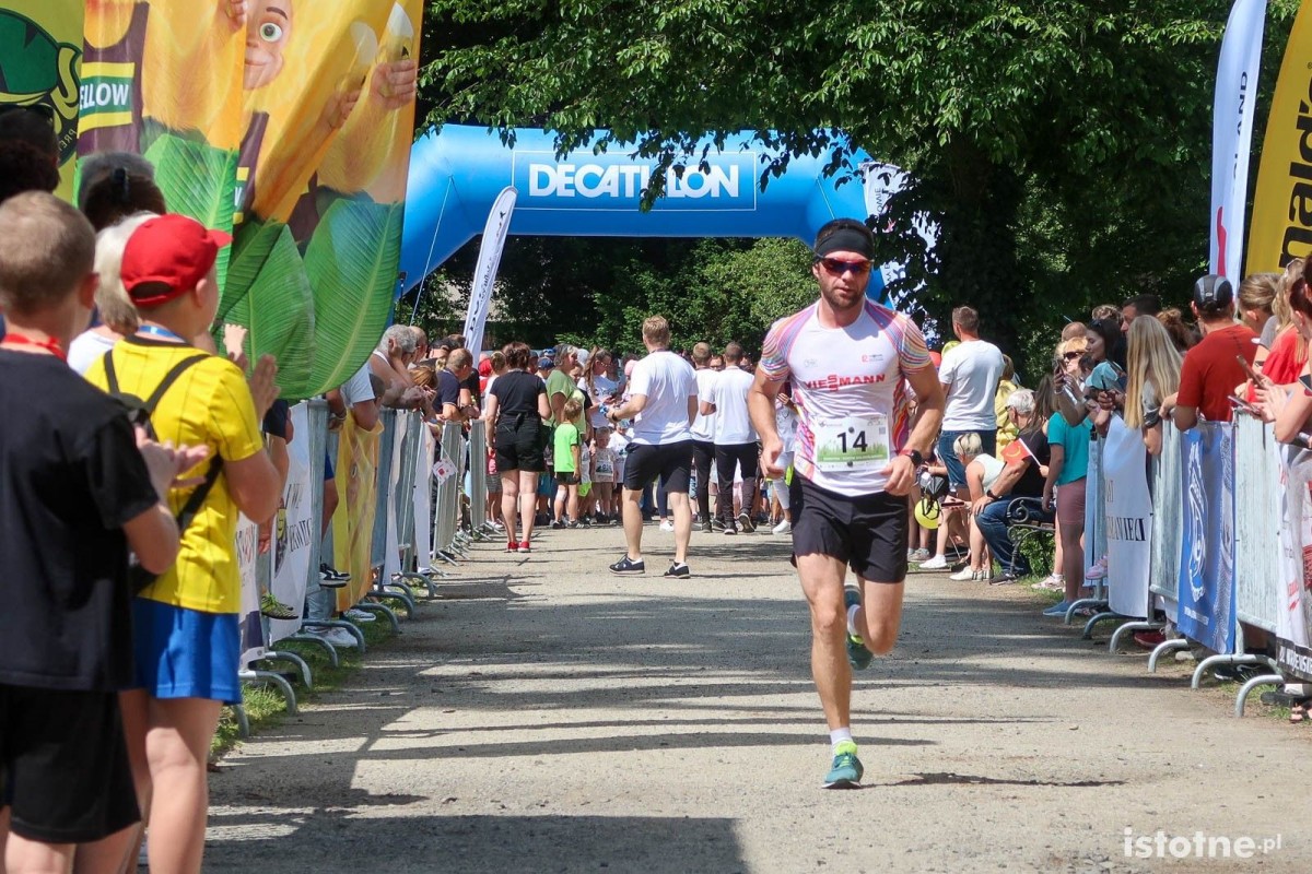 Zawody w bieganiu Bory Run