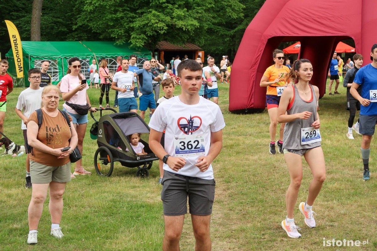 Zawody w bieganiu Bory Run