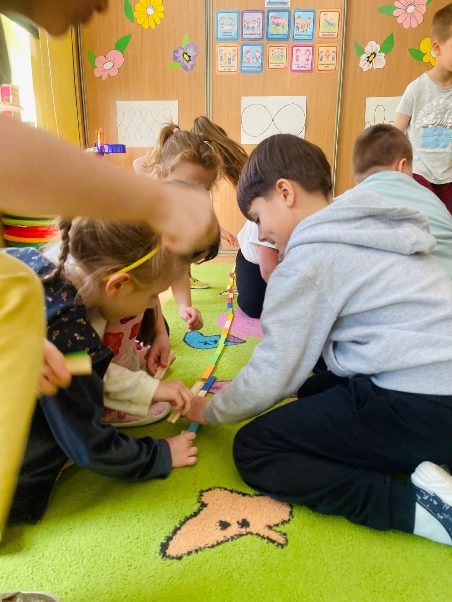 Przedszkolaki z bolesławieckiej „Czwórki” w programie grantowym „Rosnę z matematyką…”