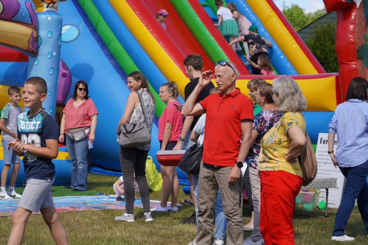 VIII Piknik Integracyjny dla rodzin i dzieci z pieczy zastępczej z terenu powiatu bolesławieckiego