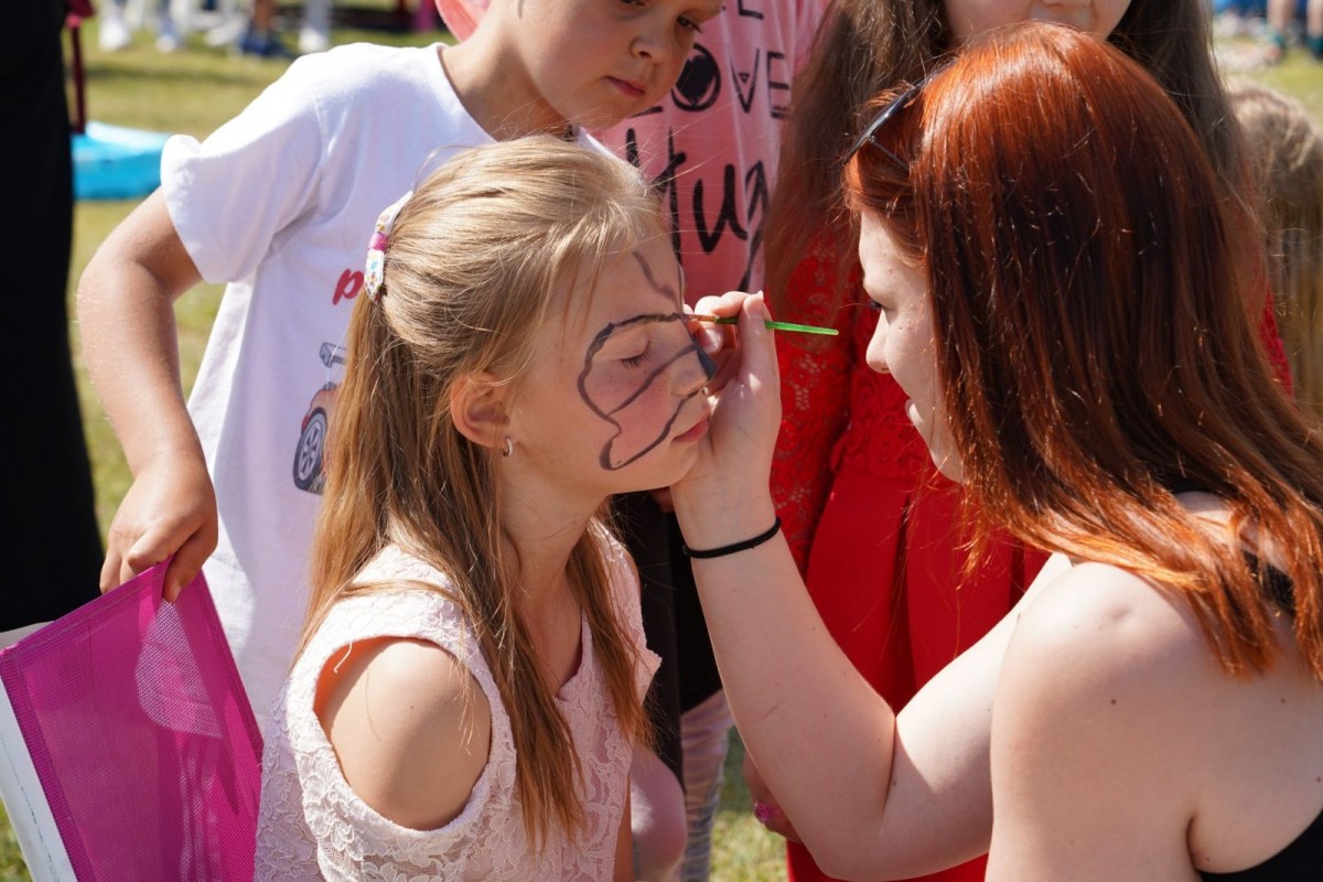 VIII Piknik Integracyjny dla rodzin i dzieci z pieczy zastępczej z terenu powiatu bolesławieckiego