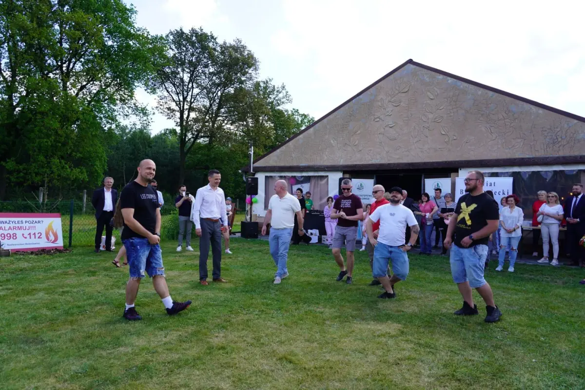 VIII Piknik Integracyjny dla rodzin i dzieci z pieczy zastępczej z terenu powiatu bolesławieckiego
