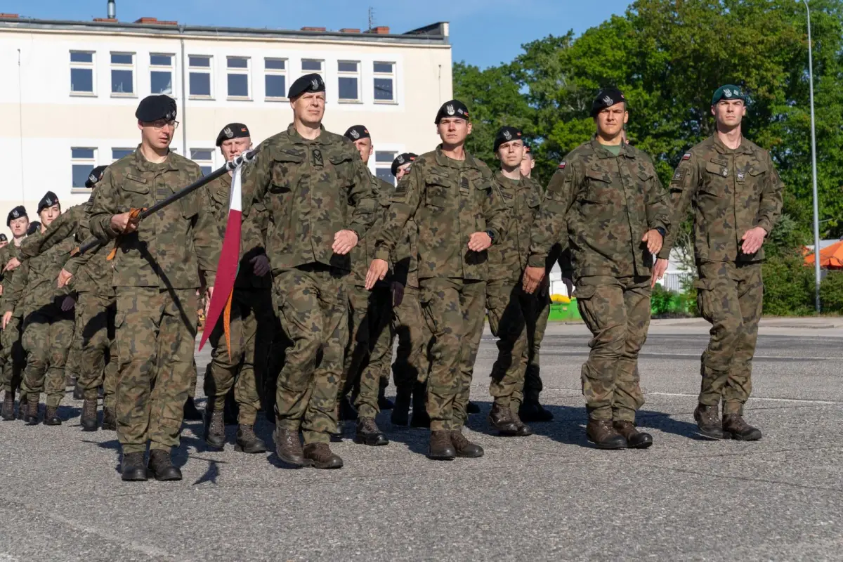 Uroczystość w 10 Brygadzie Kawalerii Pancernej w Świętoszowie