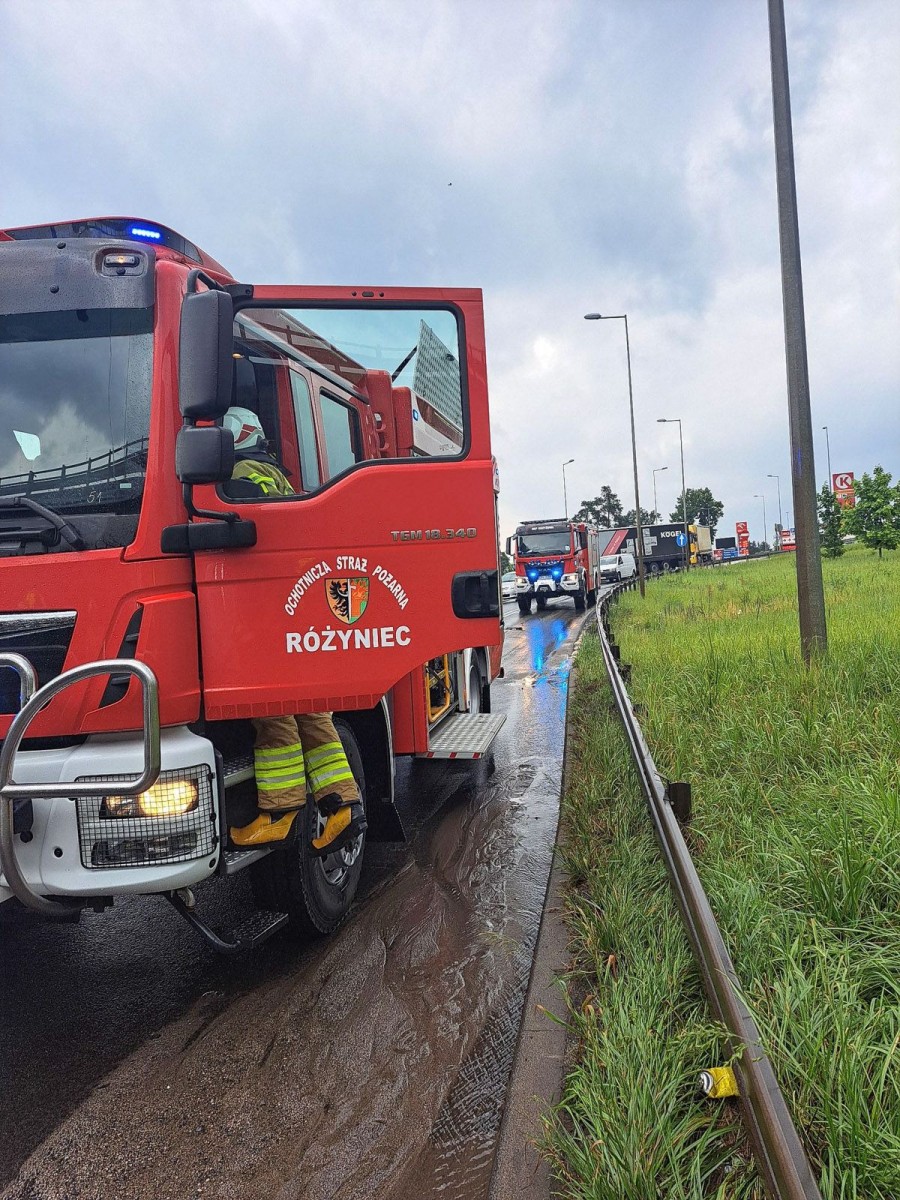 Akcja strażaków na strefie
