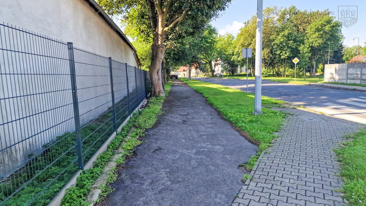 Przebudowa drogi pieszo-rowerowej przy placu Piastowskim i Orlej