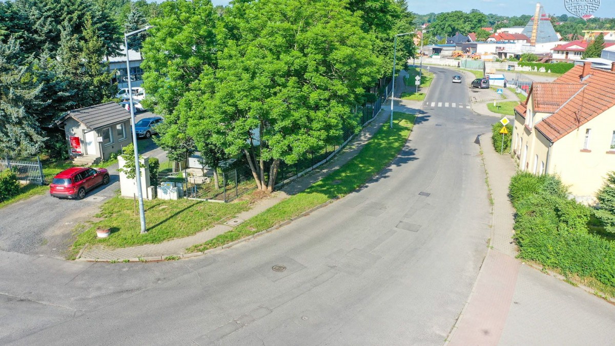 Przebudowa drogi pieszo-rowerowej przy placu Piastowskim i Orlej