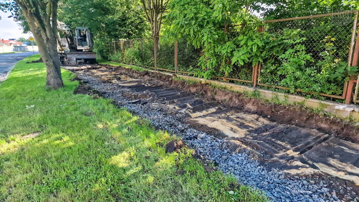 Przebudowa drogi pieszo-rowerowej przy placu Piastowskim i Orlej