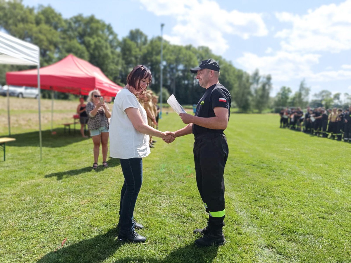 Gminne Zawody Sportowo-Pożarnicze w Nowogrodźcu