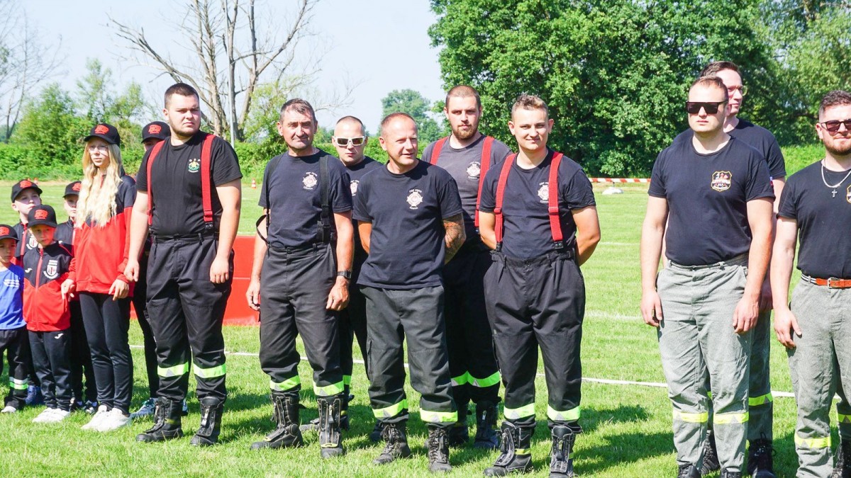Gminne Zawody Sportowo-Pożarnicze w Nowogrodźcu