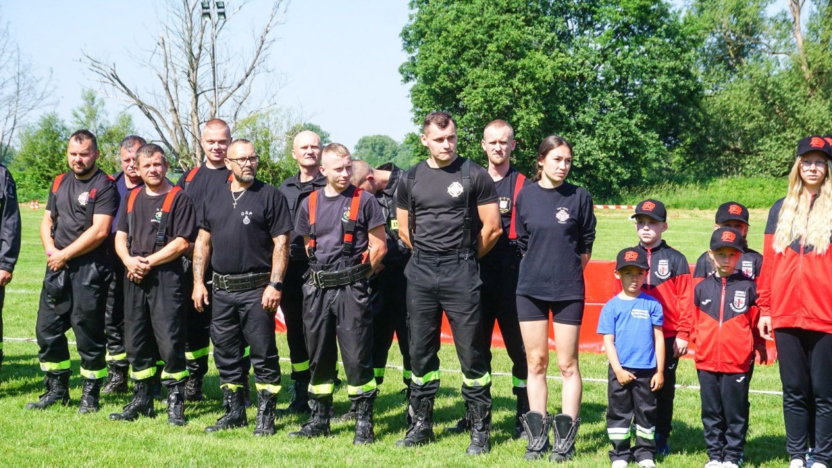Gminne Zawody Sportowo-Pożarnicze w Nowogrodźcu