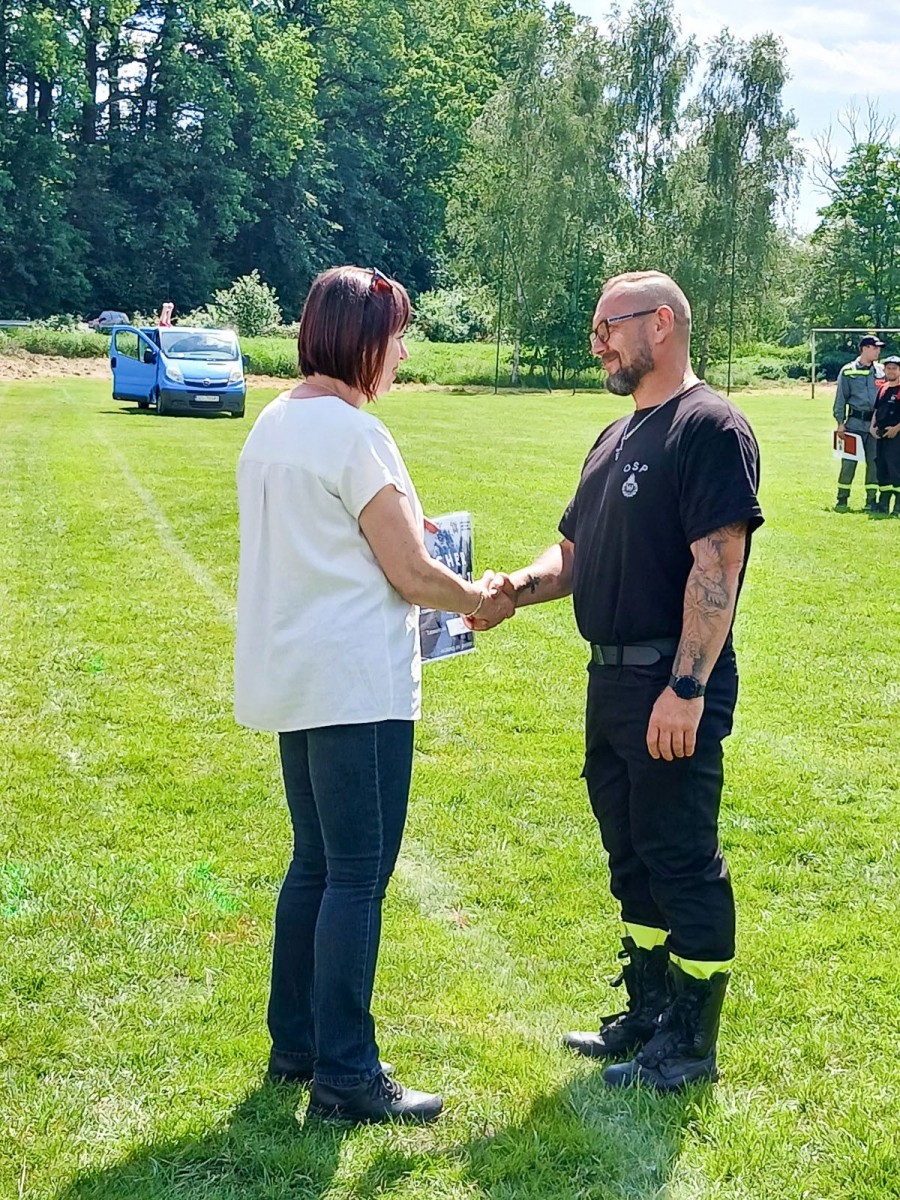 Gminne Zawody Sportowo-Pożarnicze w Nowogrodźcu