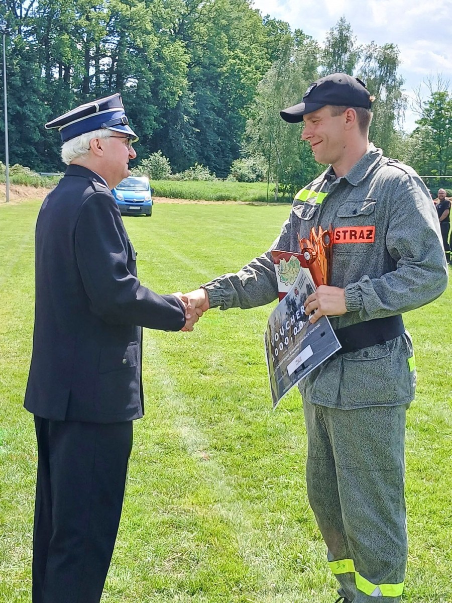 Gminne Zawody Sportowo-Pożarnicze w Nowogrodźcu