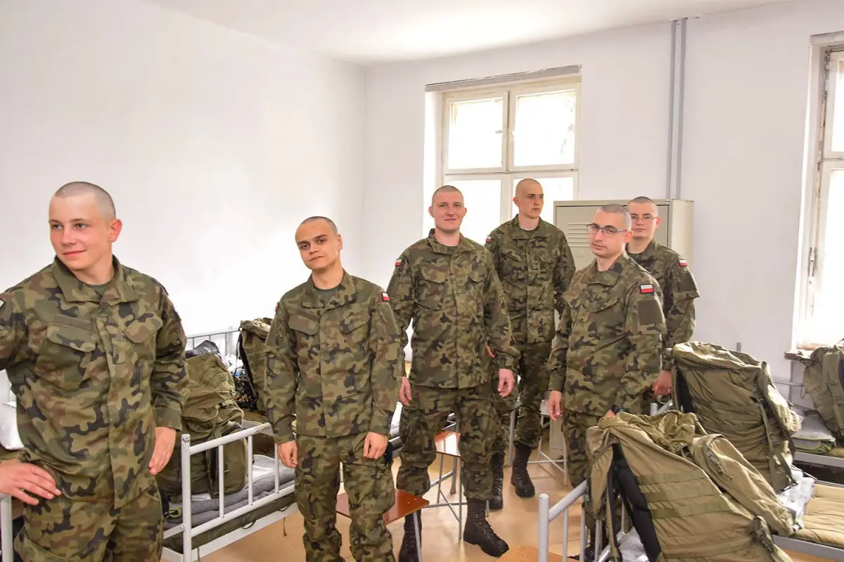 Elewi w 23 Śląskim Pułku Artylerii w Bolesławcu