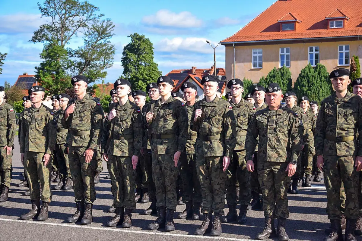 Elewi w 23 Śląskim Pułku Artylerii w Bolesławcu