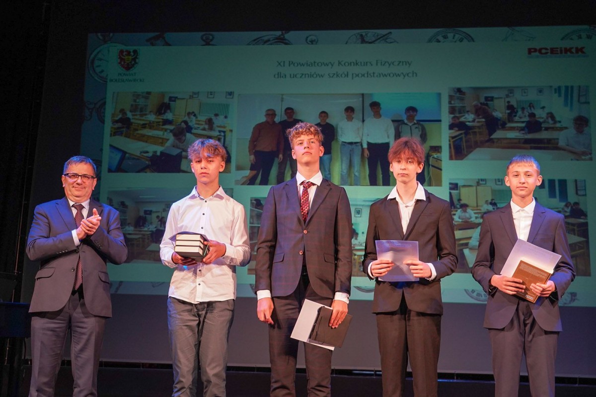 Uroczystość w Teatrze Starym w Bolesławcu