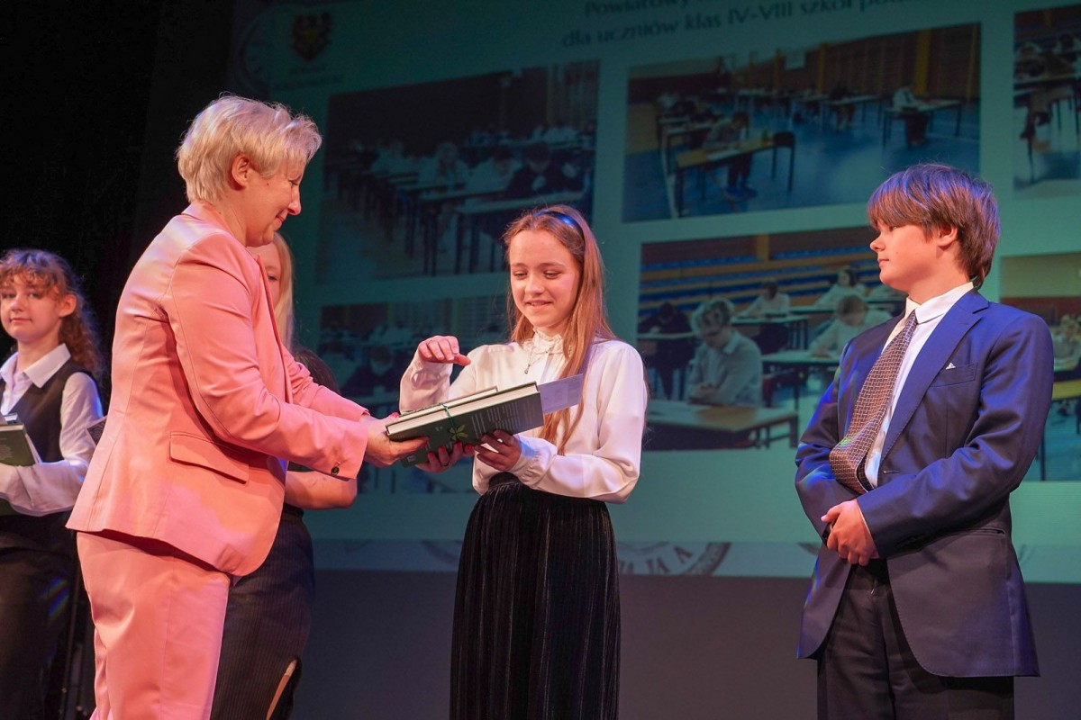 Uroczystość w Teatrze Starym w Bolesławcu