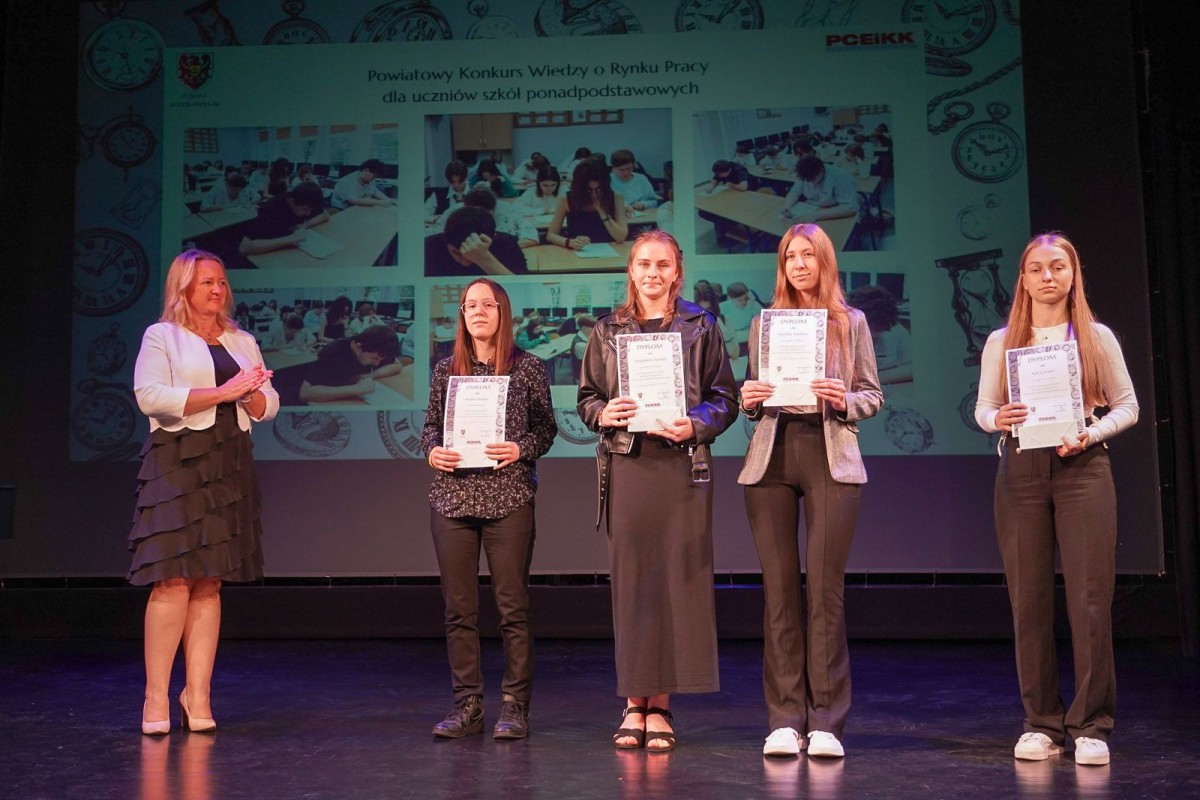 Uroczystość w Teatrze Starym w Bolesławcu