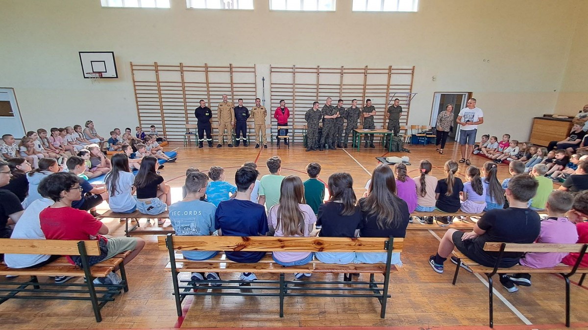 Spotkanie w szkole w Warcie Bolesławieckiej