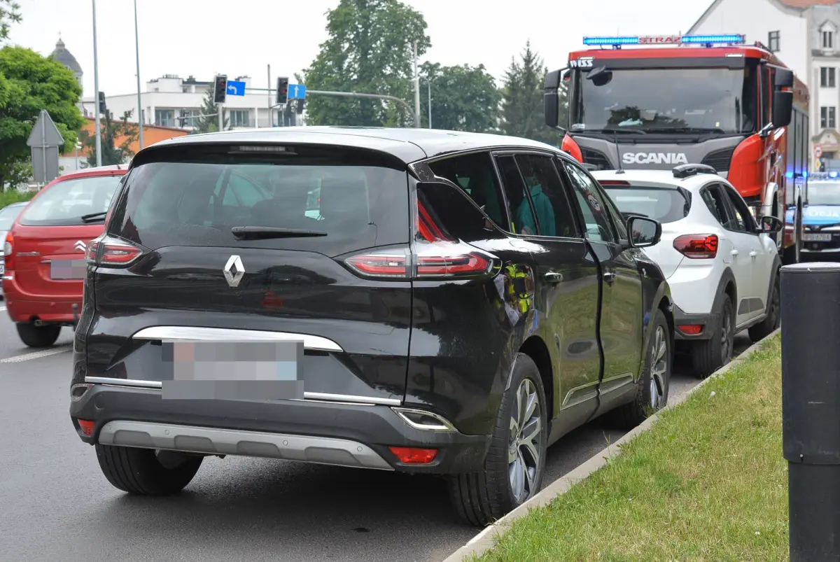 Kolizja na Dolnych Młynach w Bolesławcu