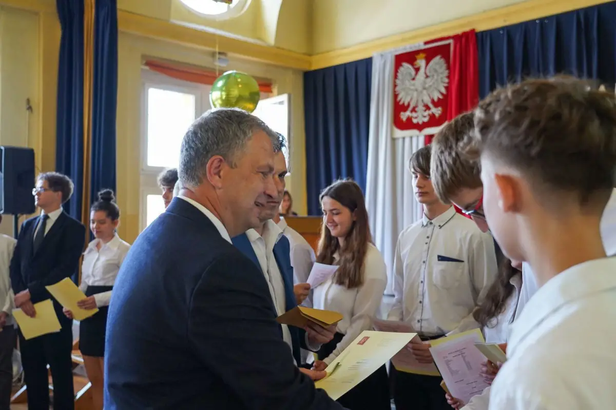 Uroczystość w I Liceum Ogólnokształcącym w Bolesławcu