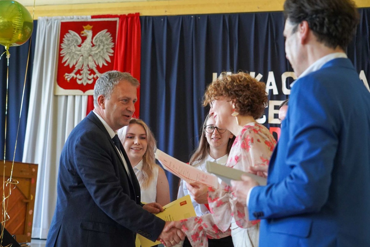 Uroczystość w I Liceum Ogólnokształcącym w Bolesławcu