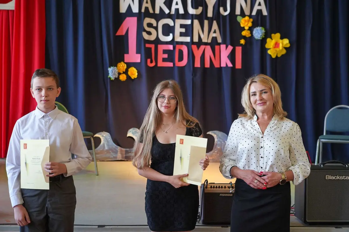 Uroczystość w I Liceum Ogólnokształcącym w Bolesławcu