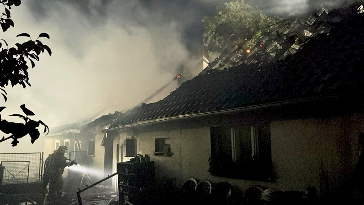 Pożar budynku w Nowych Jaroszowicach