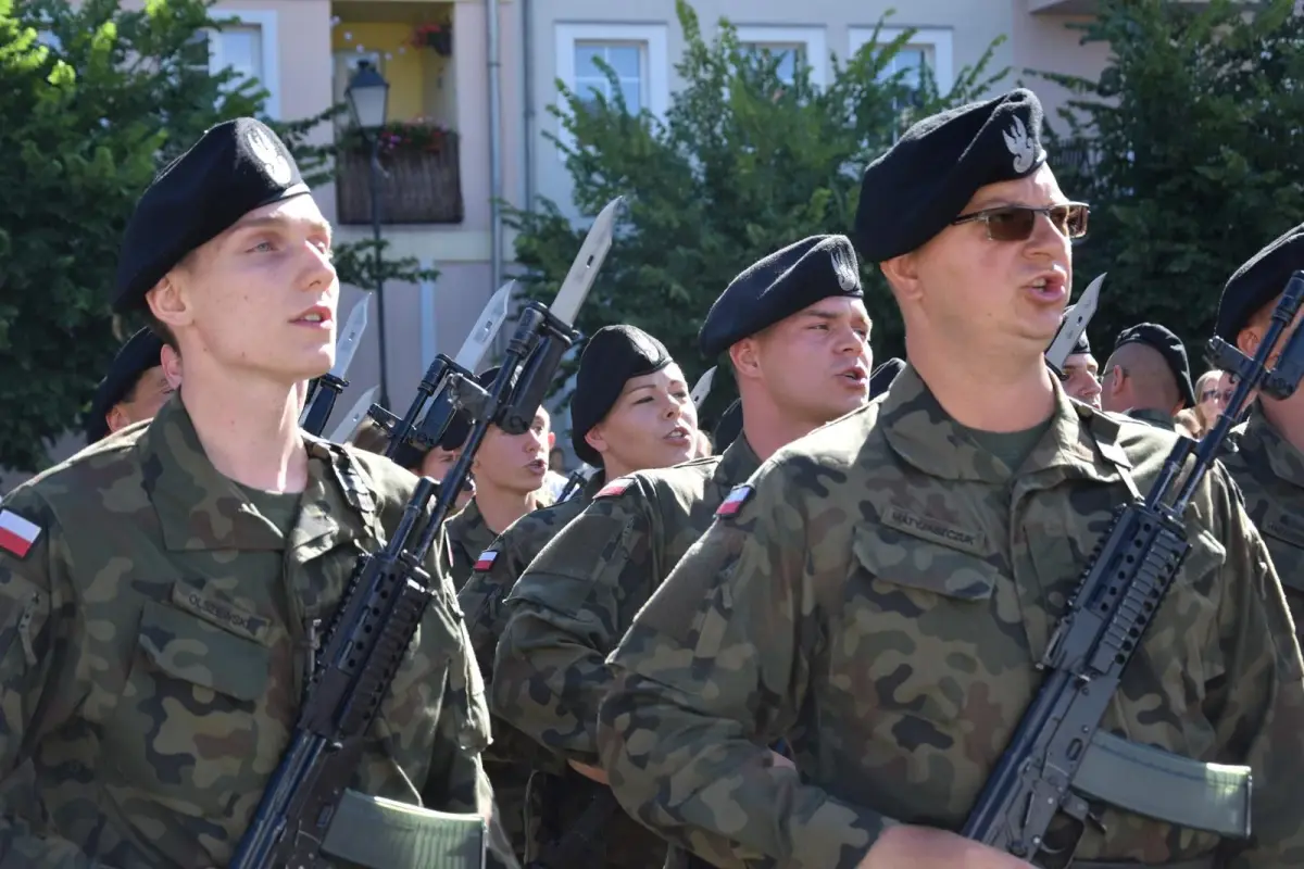 Військова присяга на ринковій площі у Wleń