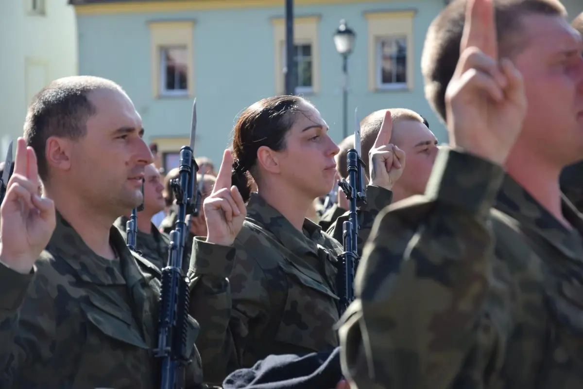 Військова присяга на ринковій площі у Wleń