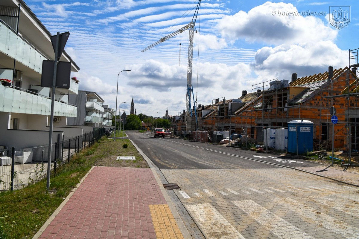 Ulica Powstańców Warszawy