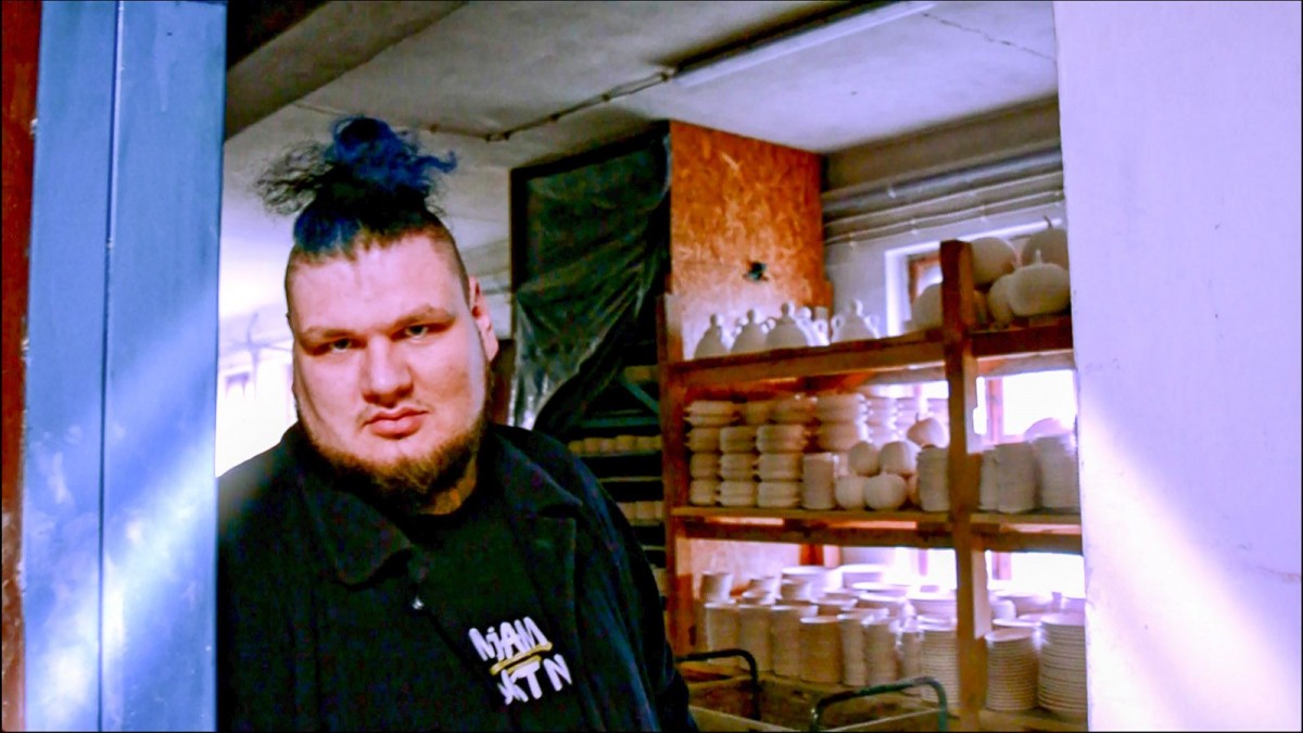 Kadry z klipu Arkadiusza Kanibala