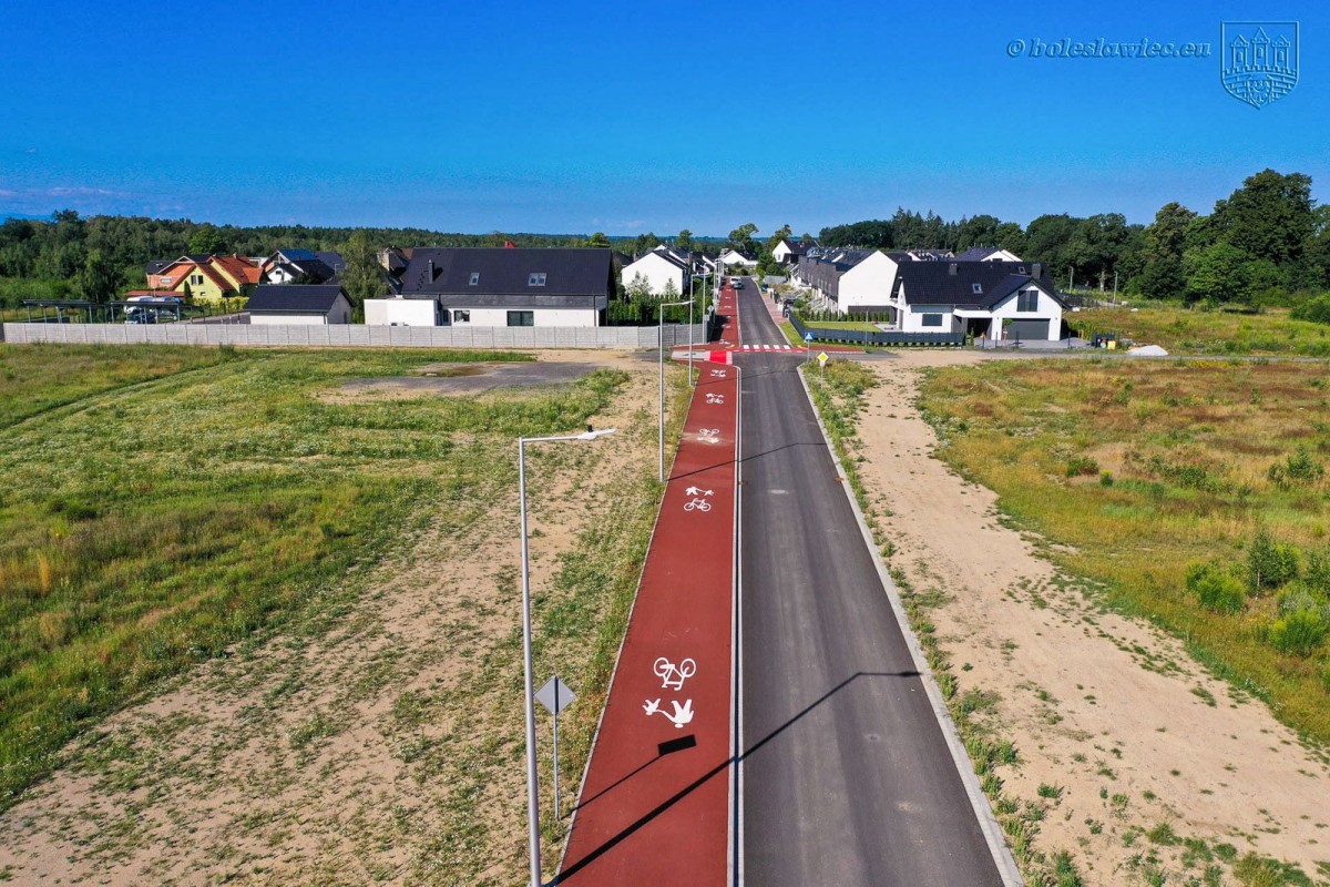 Droga przy ulicy Kresów II RP w Bolesławcu