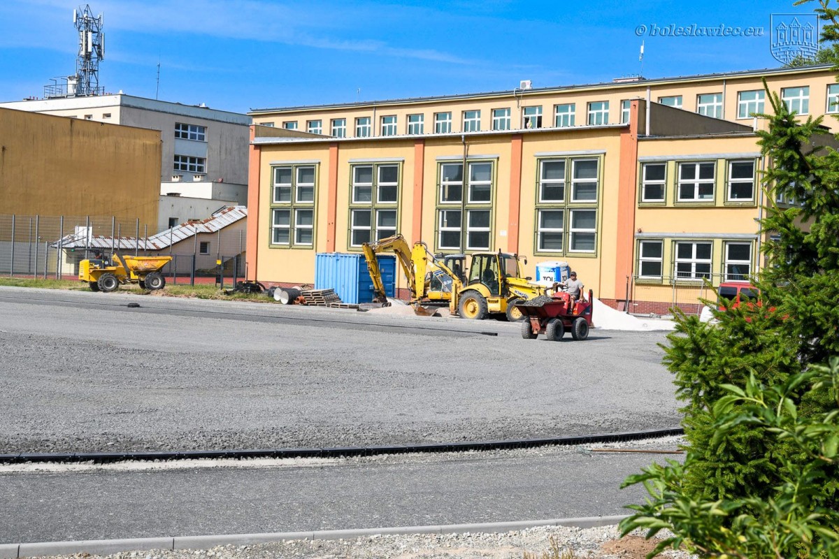 Kompleks sportowy przy SP nr 5 w Bolesławcu