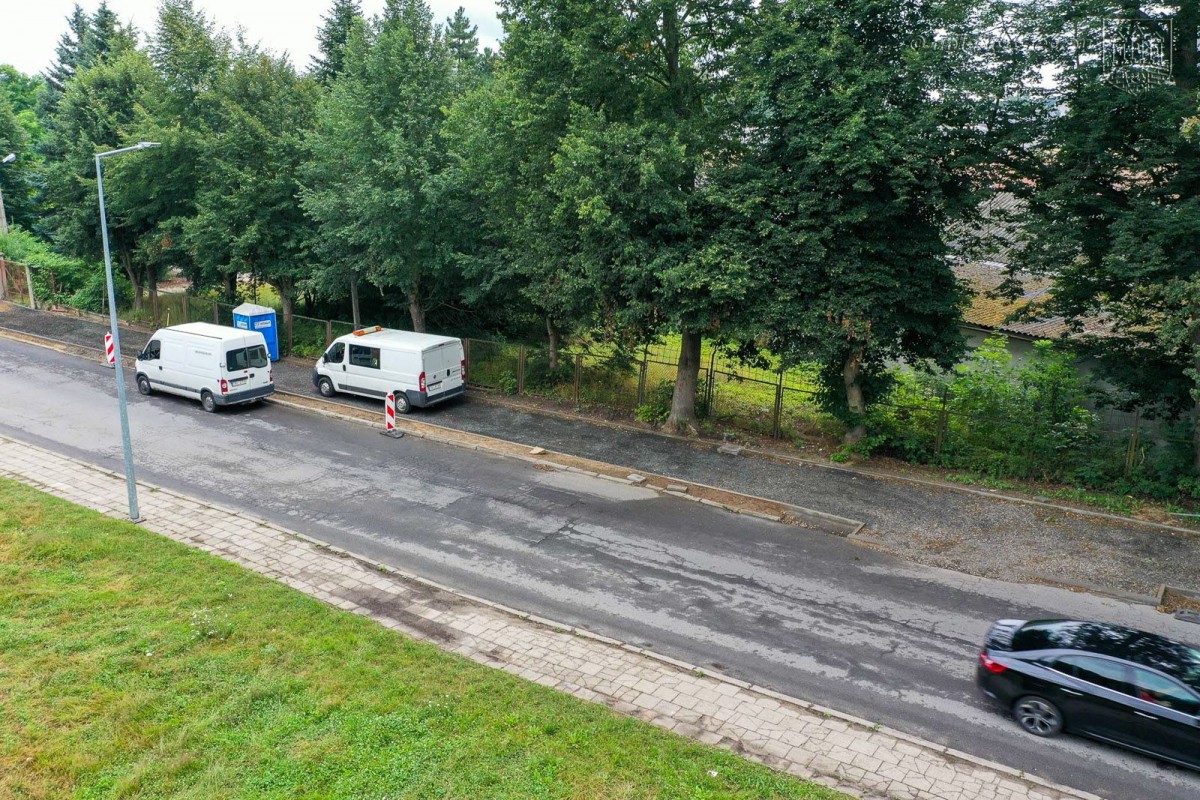 Prace przy pl. Piastowskim i ulicy Orlej w Bolesławcu