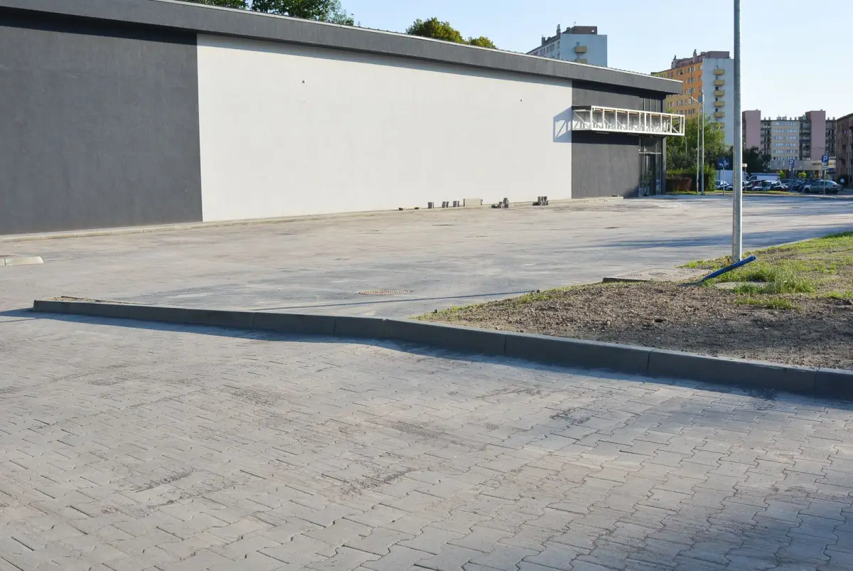 Sytuacja przy Staroszkolnej